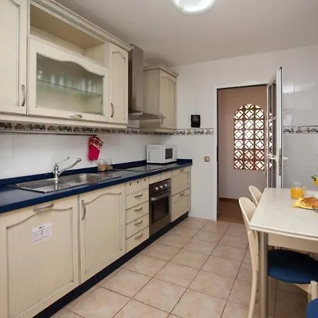 Vv Tirma * 科斯塔卡莱塔